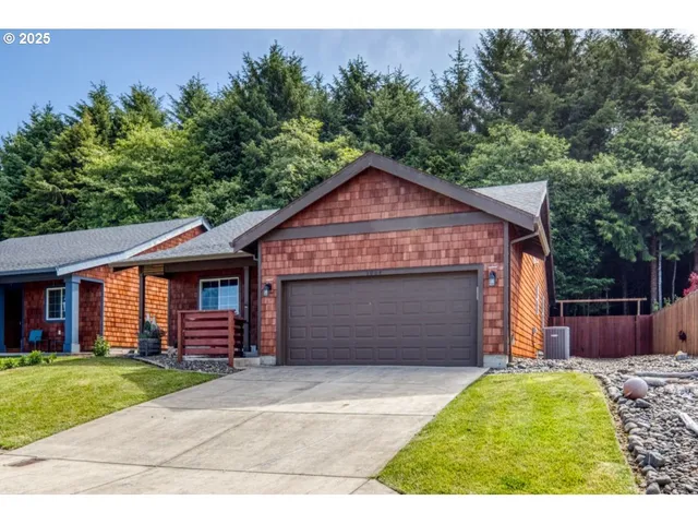 $489,999 | 1064 Necarney Avenue, Rockaway Beach, OR 97136