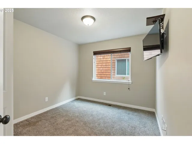 $489,999 | 1064 Necarney Avenue, Rockaway Beach, OR 97136