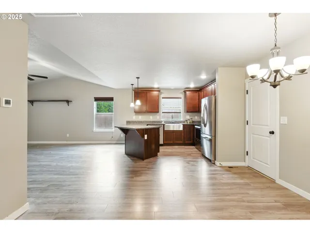 $489,999 | 1064 Necarney Avenue, Rockaway Beach, OR 97136