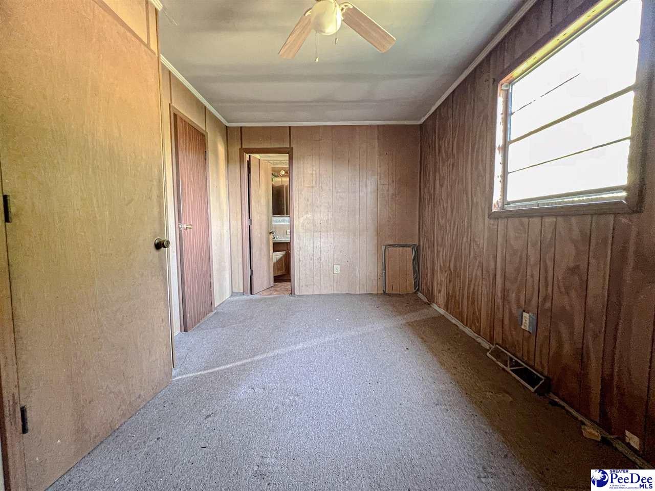 1135 Narrow Paved Road Lynchburg, SC 29080 - Photo 19 of 46 Gallery Image 19