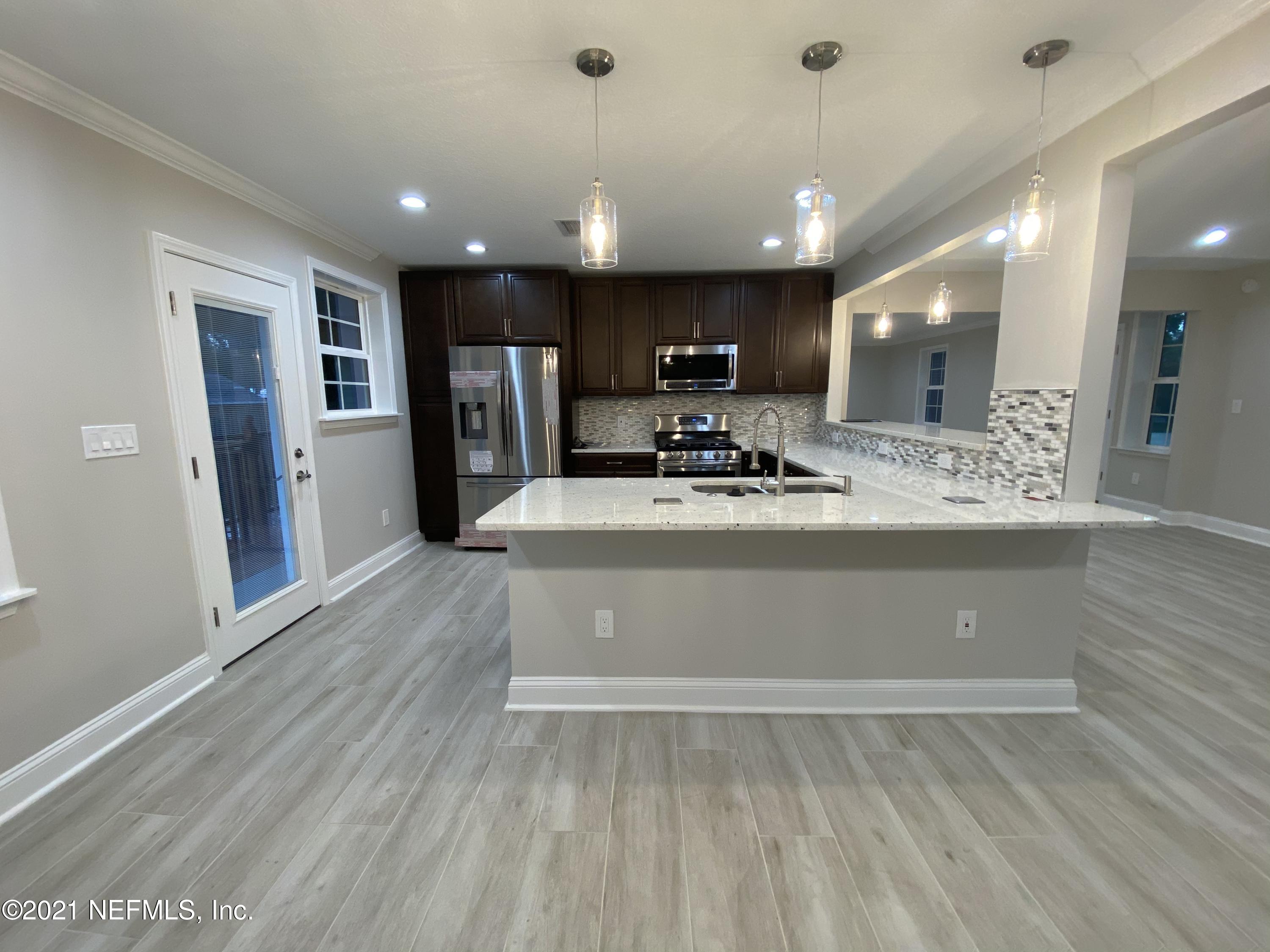 9709 Lily Road Jacksonville, FL 32246 - Photo 10 of 60 10