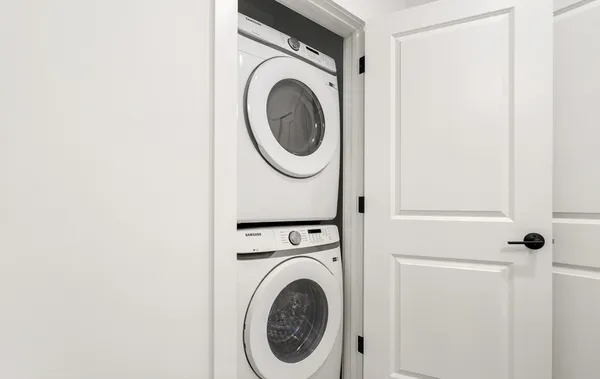 $2,400 | 600 Broadway, Unit 204, Chelsea, MA 02150