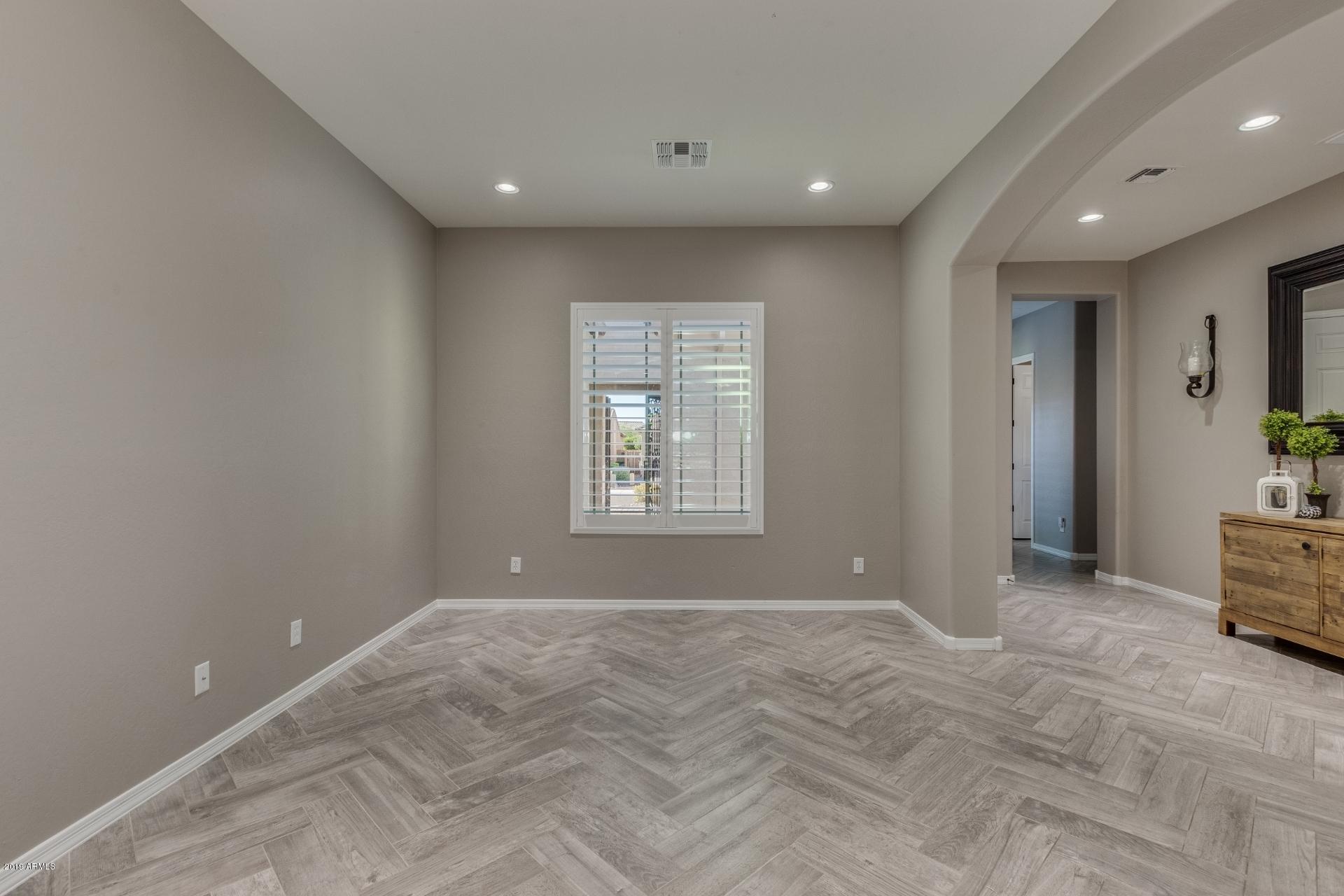 1610 West Red Bird Road Phoenix, AZ 85085 - Photo 11 of 48 Bonus