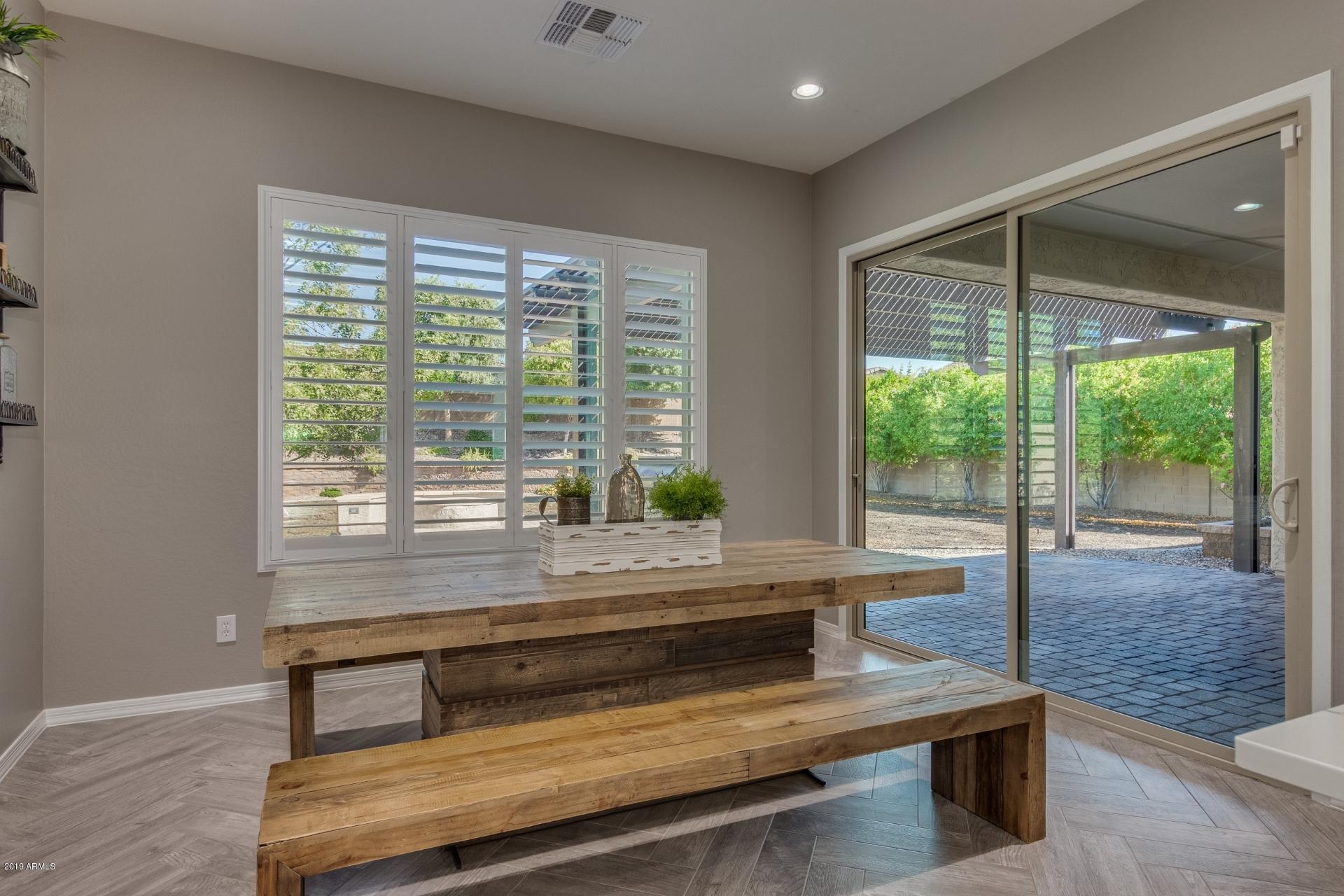 1610 West Red Bird Road Phoenix, AZ 85085 - Photo 14 of 48 Eat in Kitchen