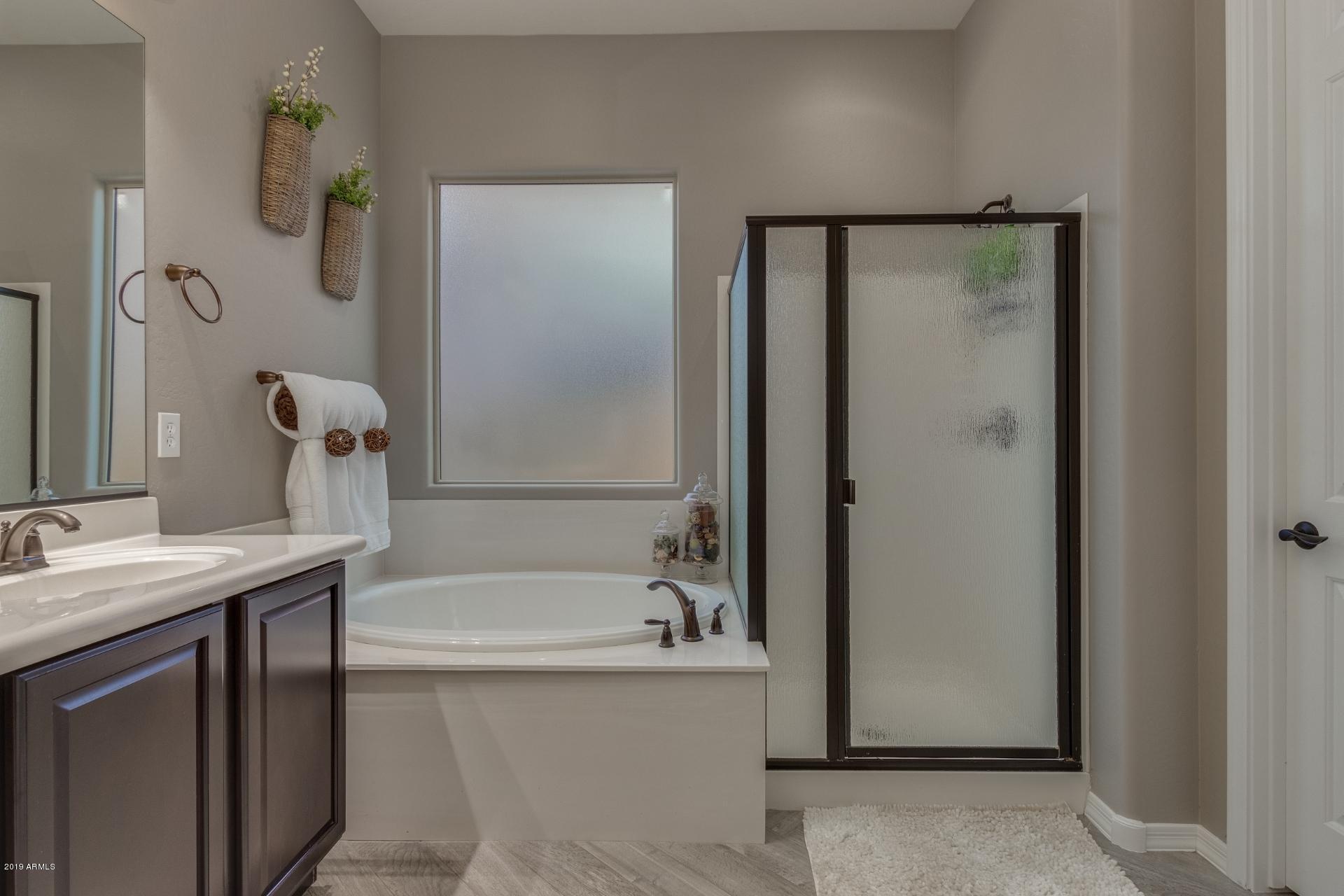 1610 West Red Bird Road Phoenix, AZ 85085 - Photo 20 of 48 Master Bath