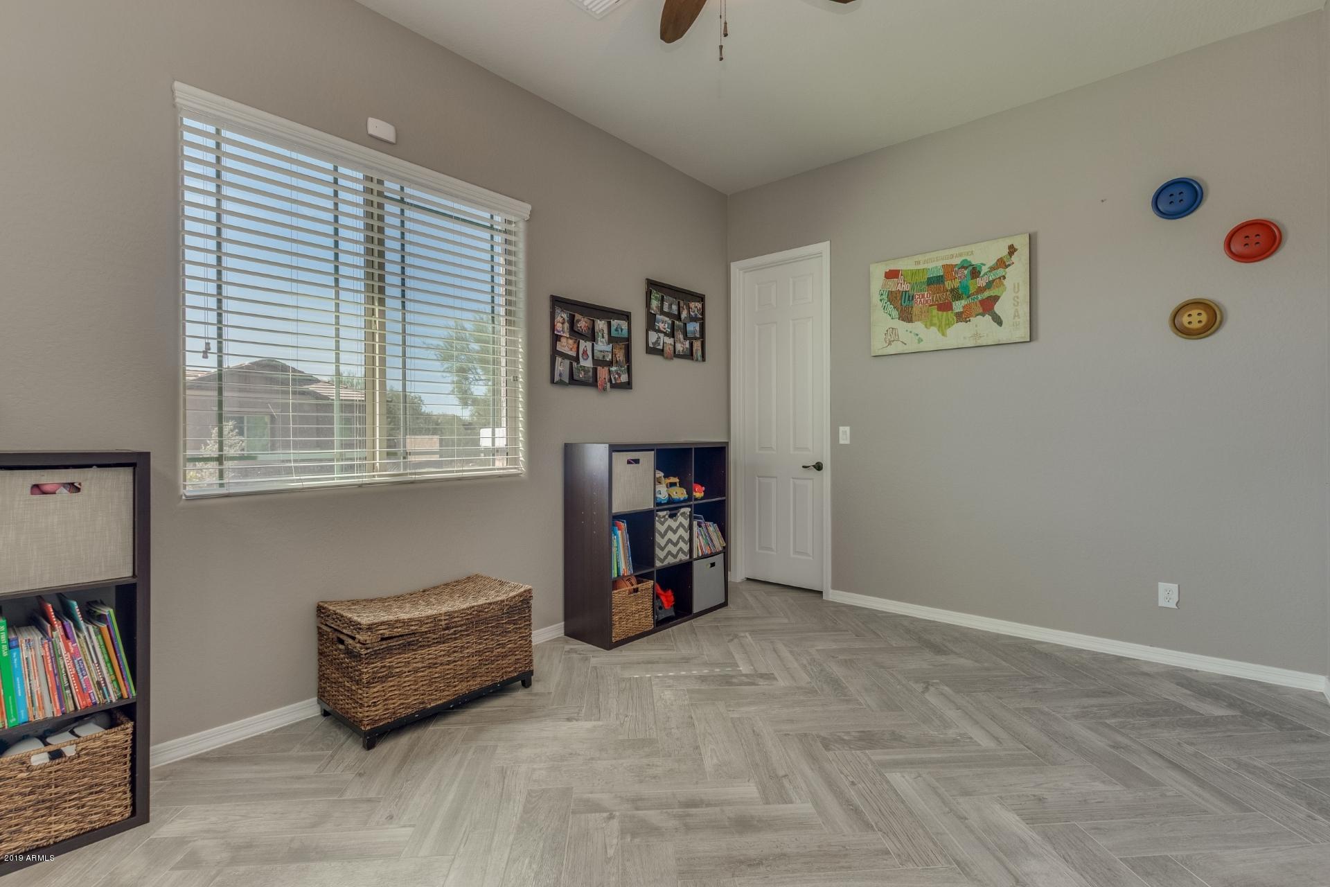 1610 West Red Bird Road Phoenix, AZ 85085 - Photo 25 of 48 Bonus room