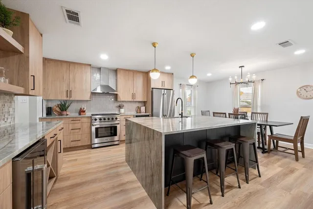 $5,500 | 1706 Dunn Street, Grapevine, TX 76051