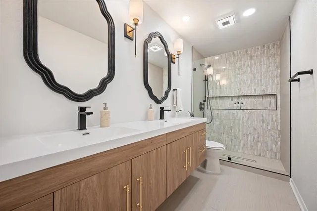 $5,500 | 1706 Dunn Street, Grapevine, TX 76051