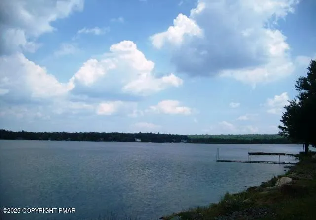 $389,900 | 26 Wilde Glen, Albrightsville, PA 18210