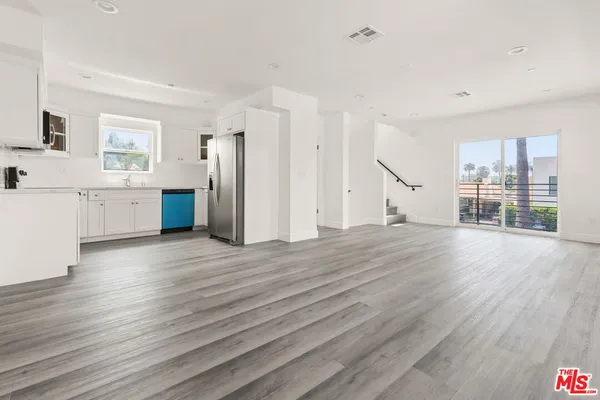 $4,303 | 2936 West Boulevard, Unit A, Los Angeles, CA 90016