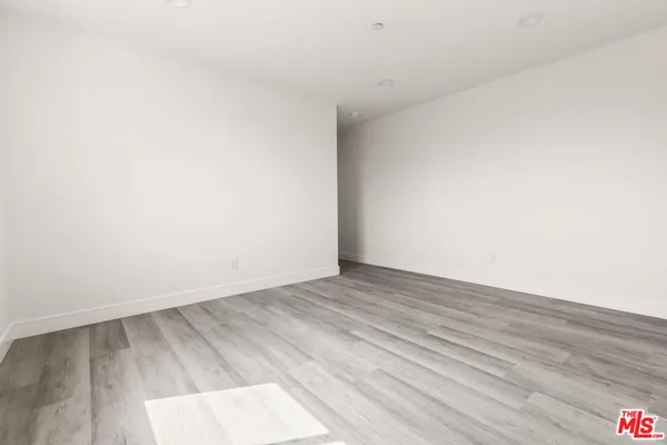 $4,303 | 2936 West Boulevard, Unit A, Los Angeles, CA 90016