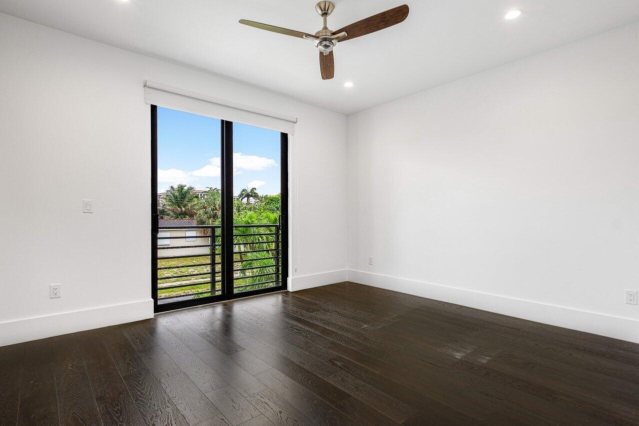 465 Northeast 4th Street Boca Raton, FL 33432 - Photo 22 of 32 20