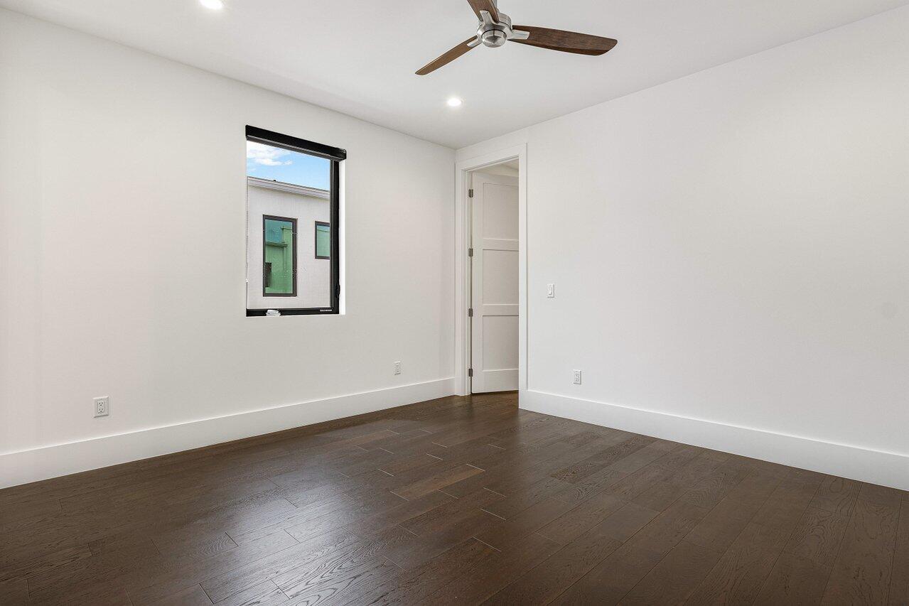 465 Northeast 4th Street Boca Raton, FL 33432 - Photo 24 of 32 22