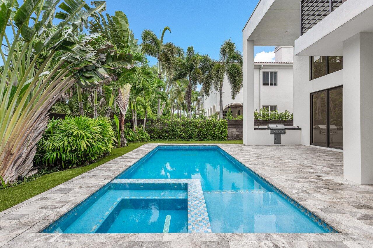 465 Northeast 4th Street Boca Raton, FL 33432 - Photo 27 of 32 25