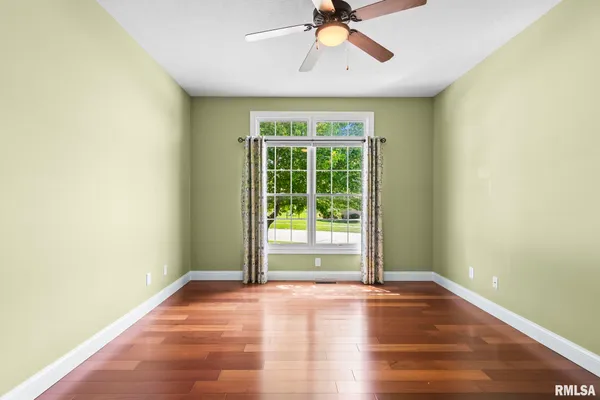 $499,900 | 3305 Cash River Road, Springfield, IL 62711