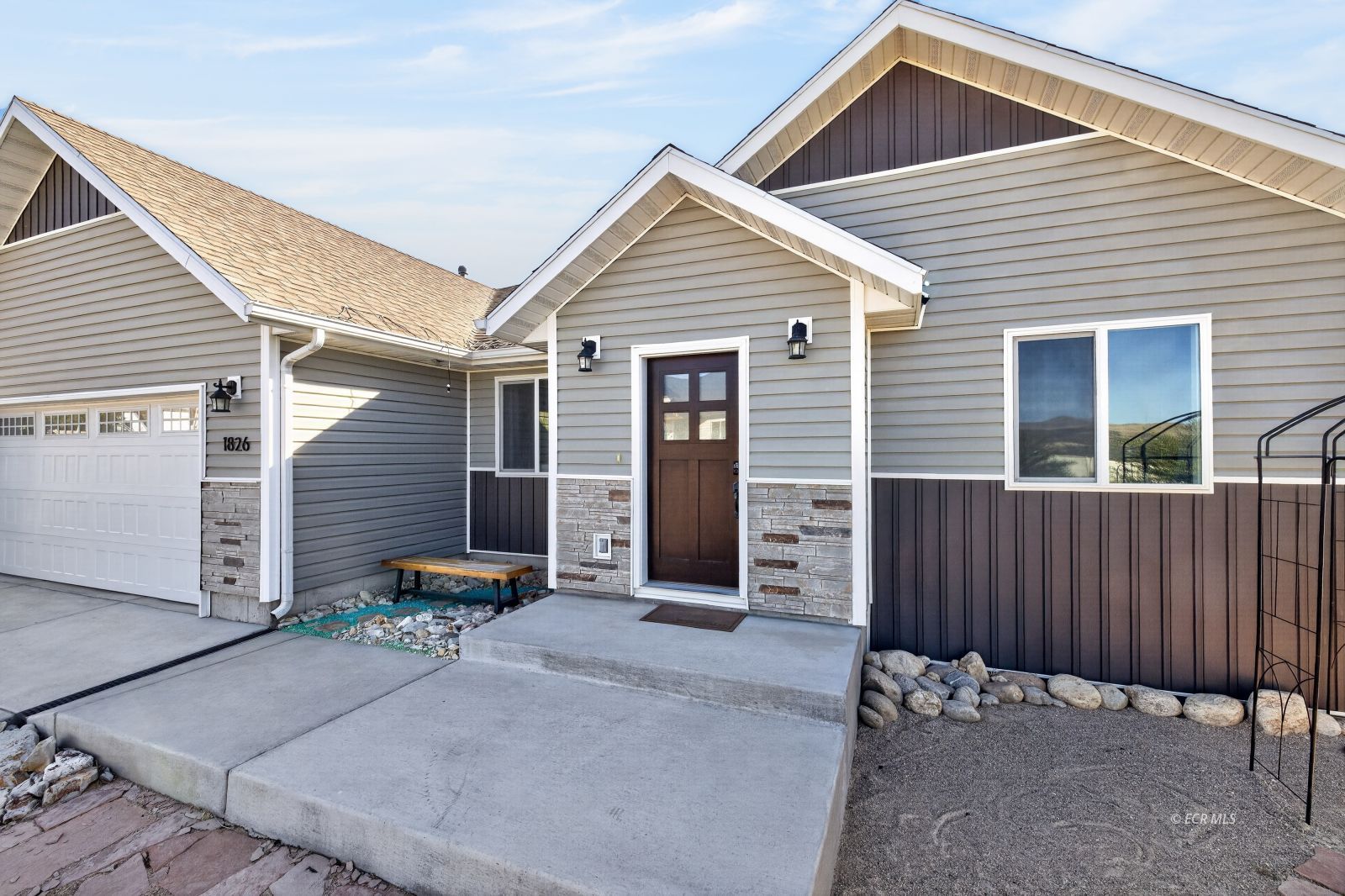 1826 Deerfield Way Elko, NV 89801 - Photo 5 of 47