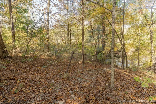 $89,900 | 4630 East Farabee Road, Salem, IN 47167