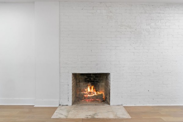 276 East Porters Bluff Road Clarksville, TN 37040 - Photo 21 of 41 a room with a fireplace