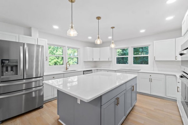 276 East Porters Bluff Road Clarksville, TN 37040 - Photo 3 of 41 a kitchen with a stove a sink and a refrigerator