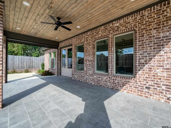 $789,000 | 2232 Thornwood, Tyler, TX 75703