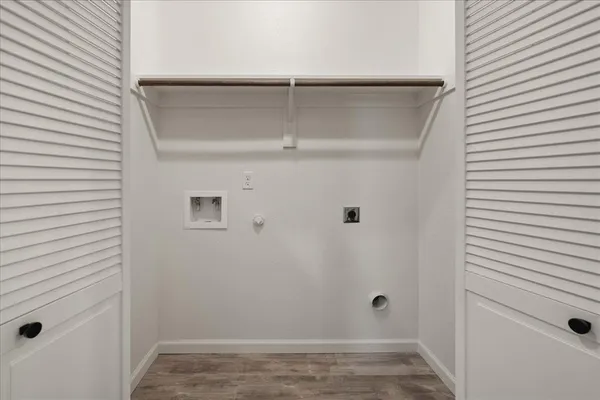 $269,000 | 200 Gladys Street, Lone Oak, TX 75453