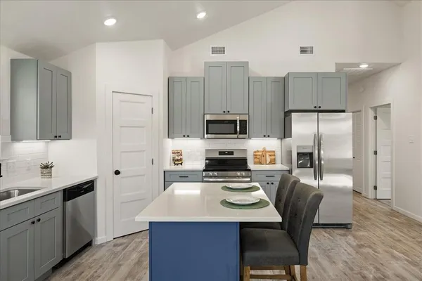 $269,000 | 200 Gladys Street, Lone Oak, TX 75453
