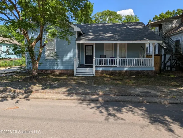 $229,000 | 315 Arlington Avenue, Natchez, MS 39120