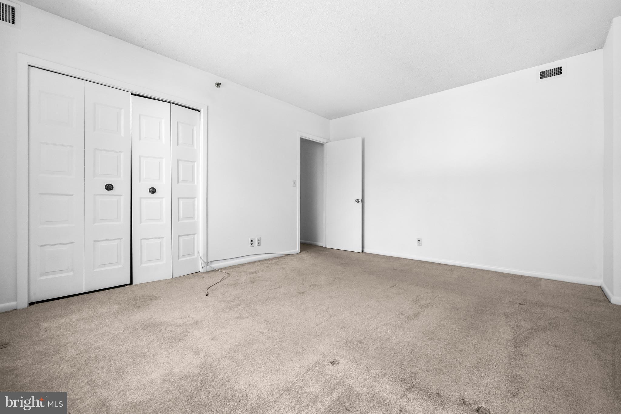 5501 Seminary Road, Unit 111S Falls Church, VA 22041 - Photo 32 of 36 Gallery Image 32