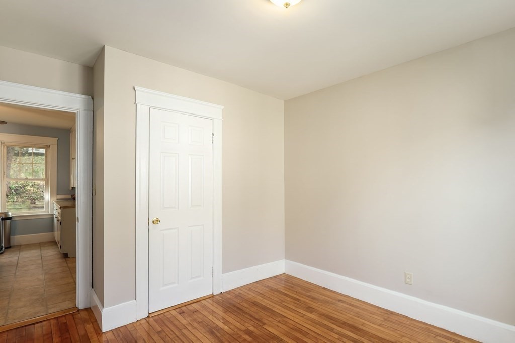 82 Brantwood Road Worcester, MA 01602 - Photo 15 of 28