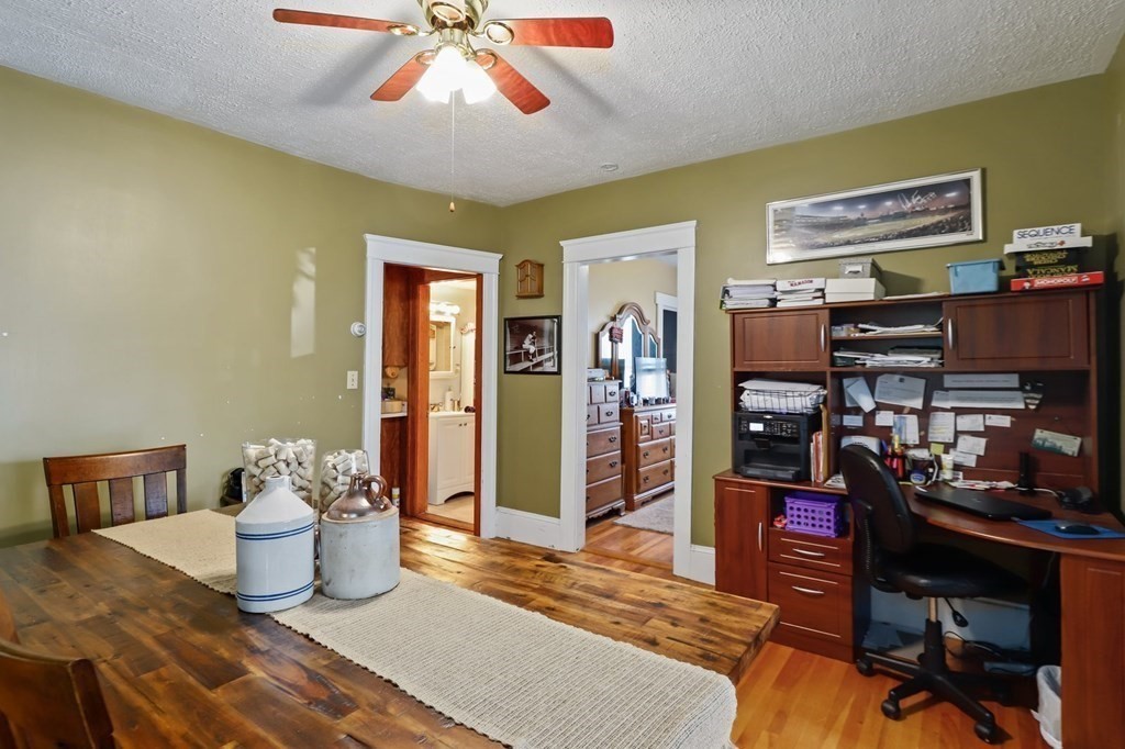 82 Brantwood Road Worcester, MA 01602 - Photo 20 of 28
