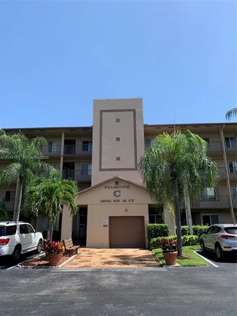 $1,760 | 12551 Southwest 16th Court, Unit 410C, Pembroke Pines, FL 33027