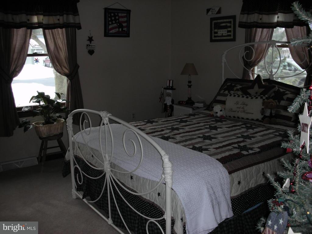 25 Buttonwood Drive Lititz, PA 17543 - Photo 7 of 11