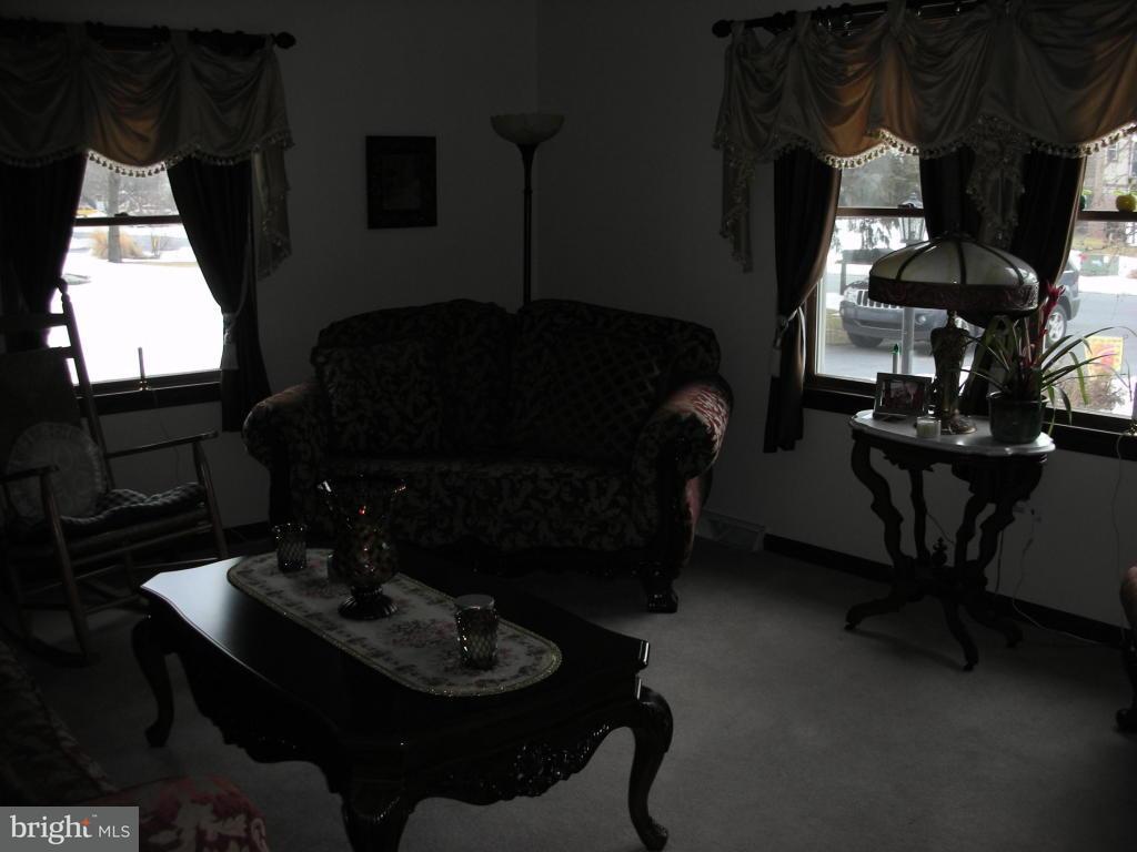 25 Buttonwood Drive Lititz, PA 17543 - Photo 8 of 11