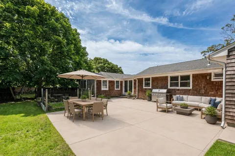 $987,000 | 27 West Side Avenue, East Quogue, NY 11942