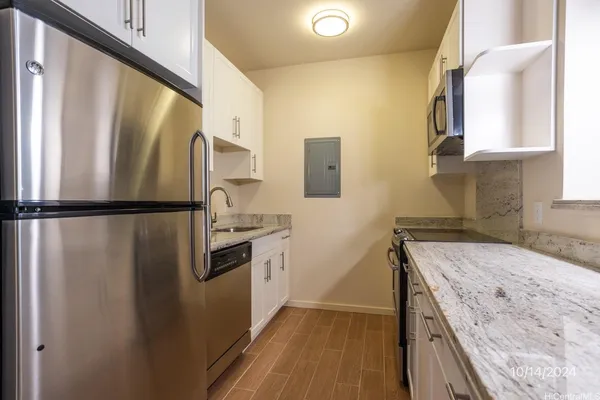 $2,950 | 1820 Kaioʻo Drive, Unit A203, Honolulu, HI 96815