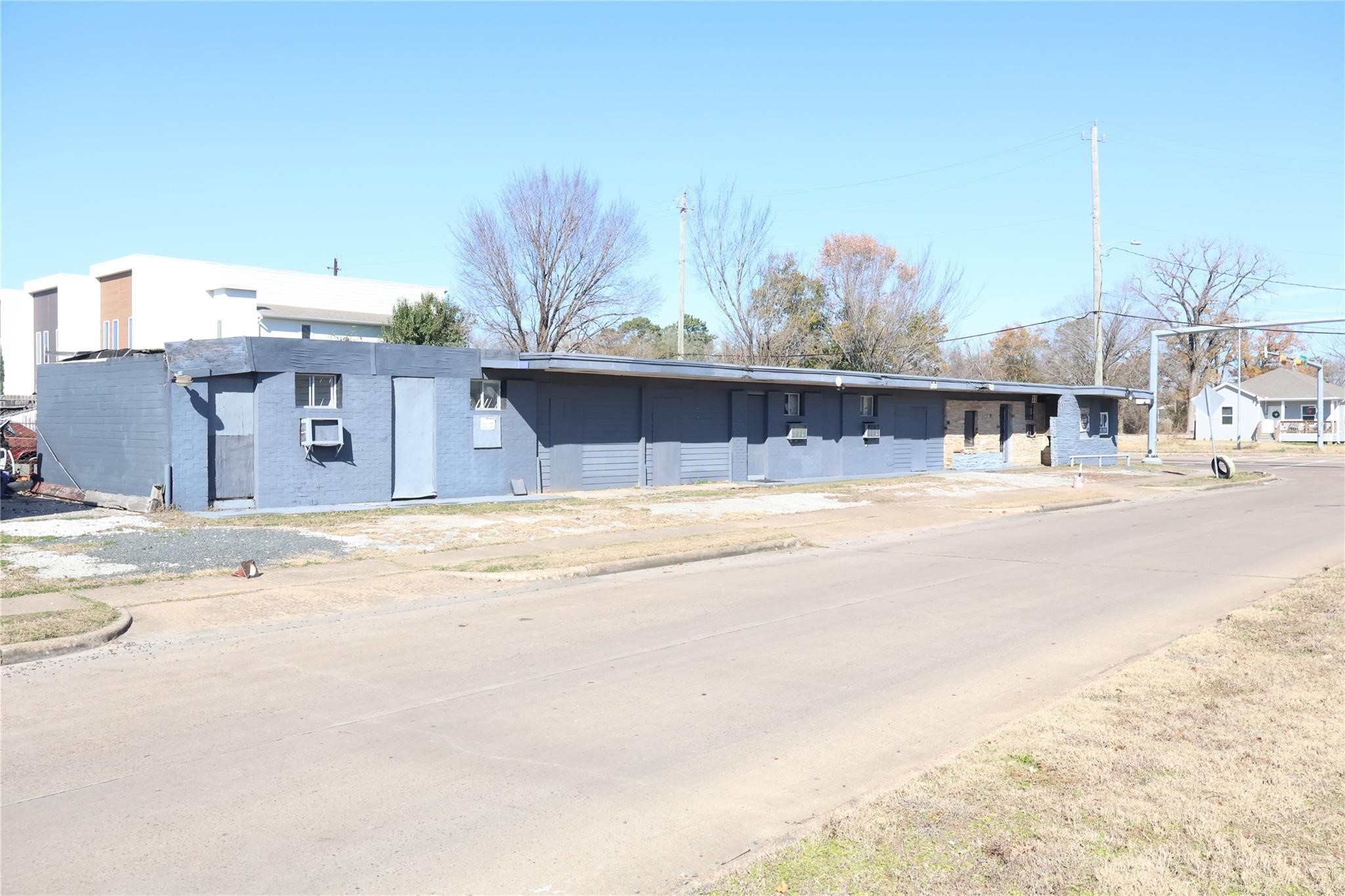 5519 Rosslyn Road Houston, TX 77091 - Photo 4 of 5