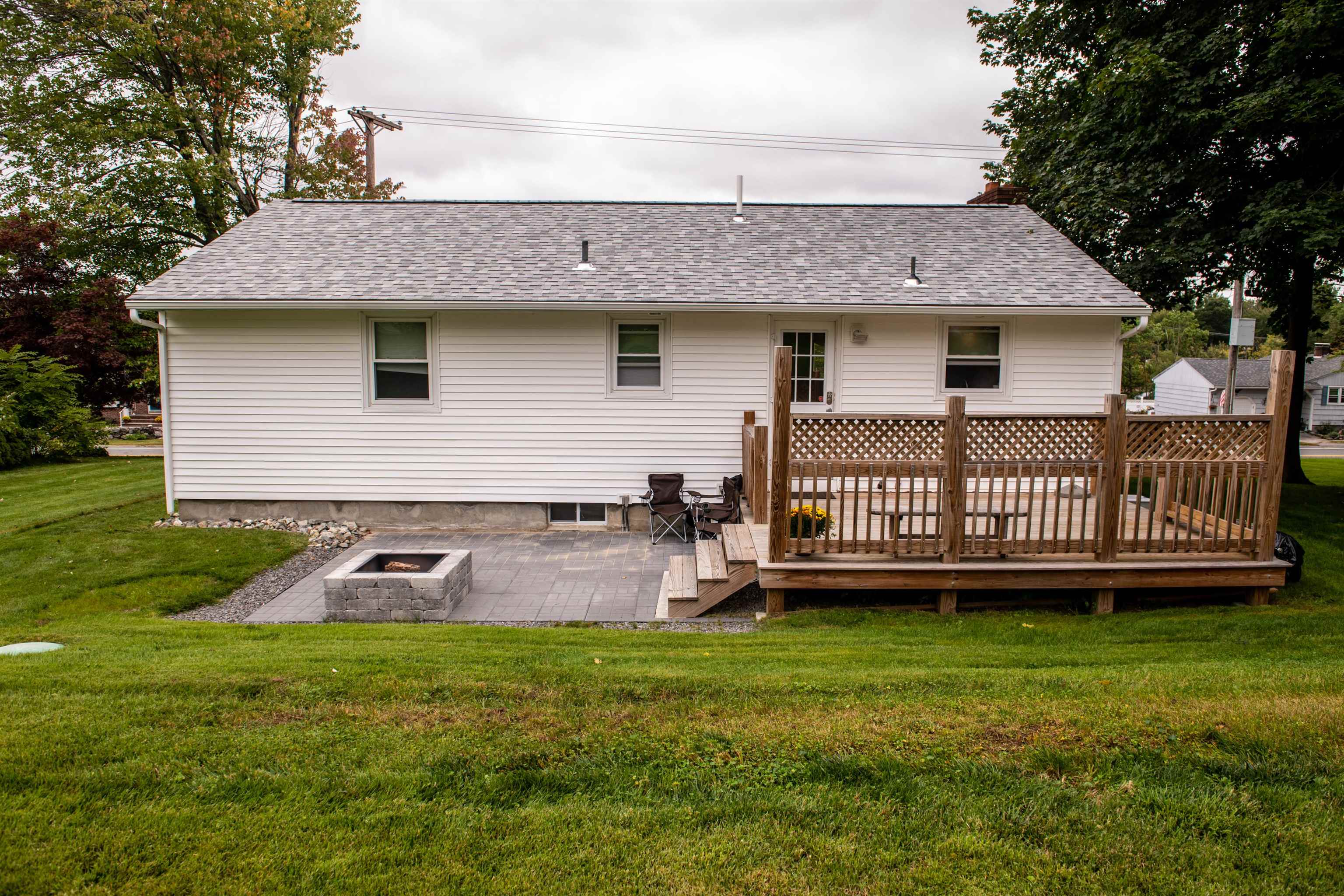 71 Old Rockingham Road Salem, NH 03079 - Photo 19 of 19 Gallery Image 19
