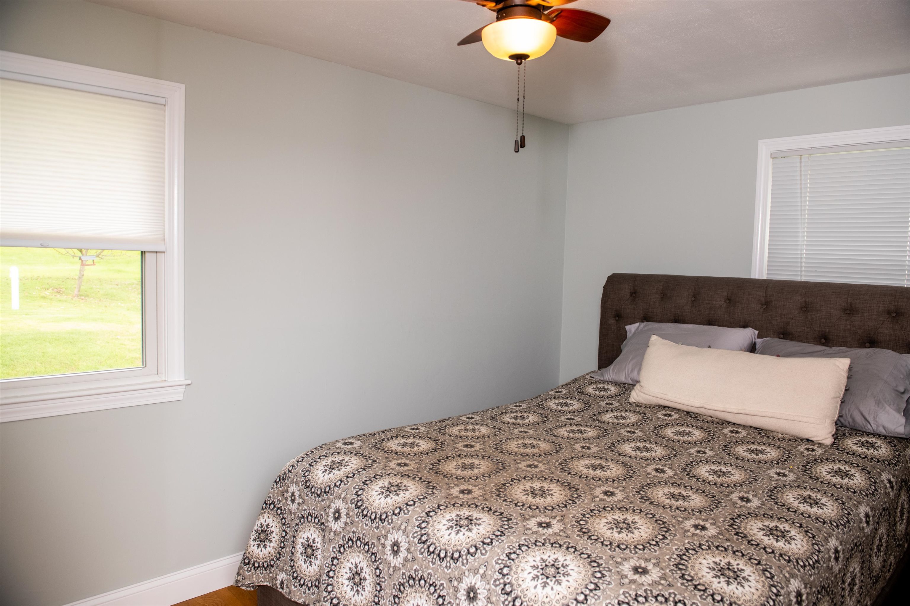 71 Old Rockingham Road Salem, NH 03079 - Photo 8 of 19 Gallery Image 8