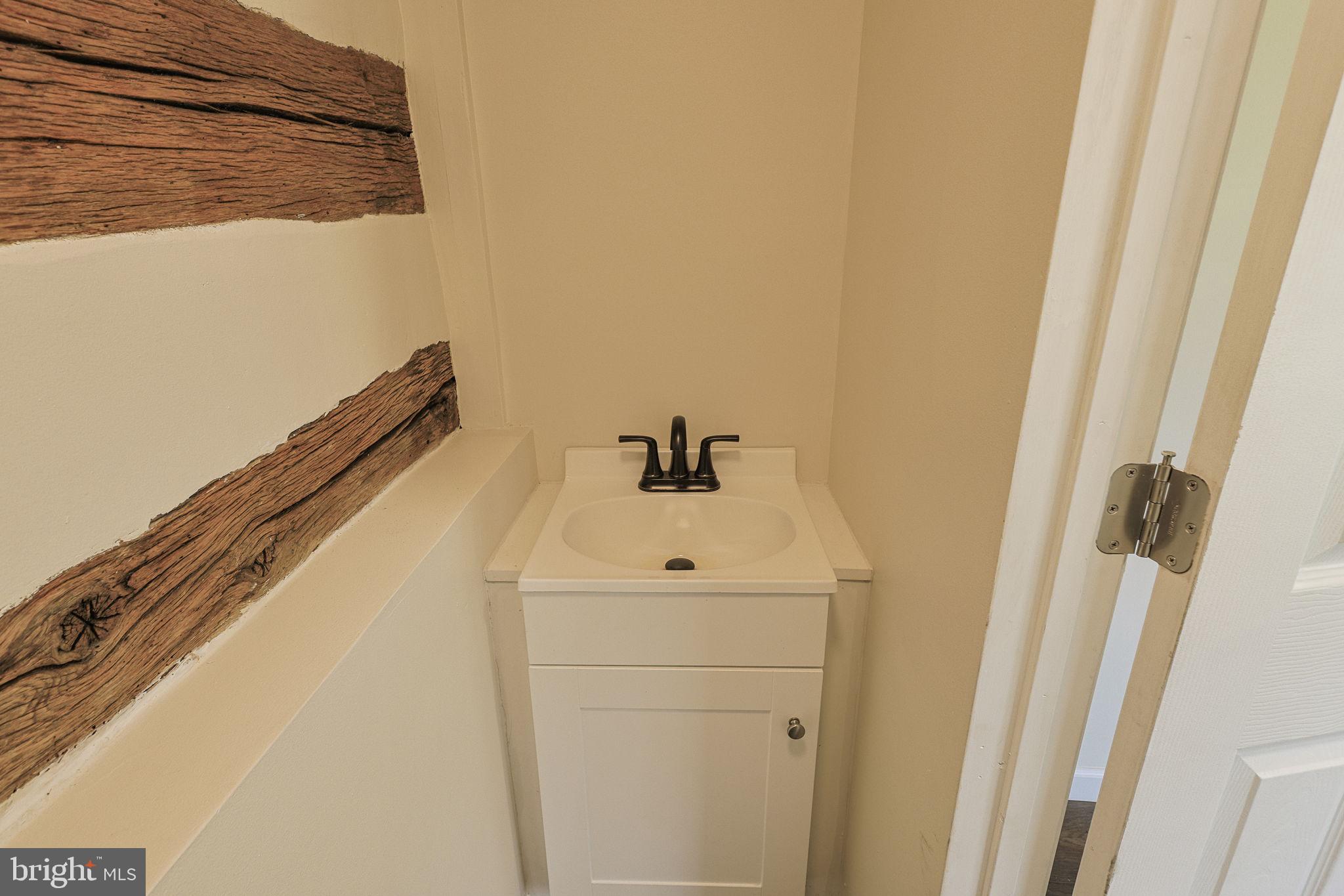 5456 Vera Cruz Road Emmaus, PA 18049 - Photo 16 of 69