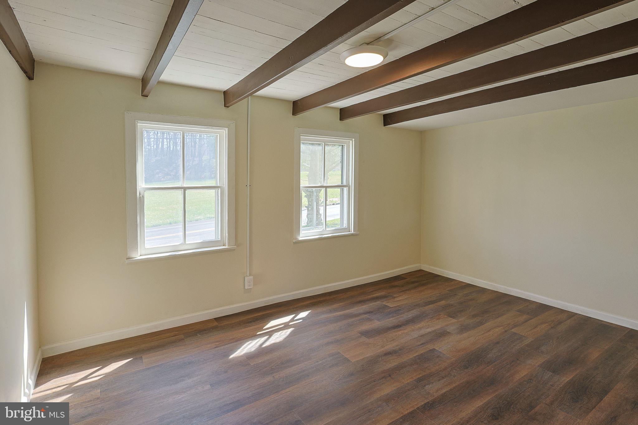 5456 Vera Cruz Road Emmaus, PA 18049 - Photo 20 of 69