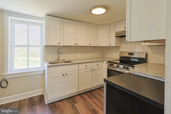 $305,000 | 5456 Vera Cruz Road, Emmaus, PA 18049