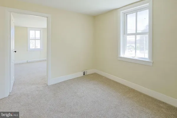 $305,000 | 5456 Vera Cruz Road, Emmaus, PA 18049
