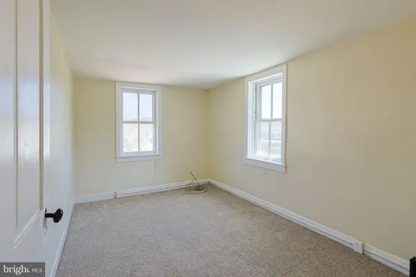 $305,000 | 5456 Vera Cruz Road, Emmaus, PA 18049