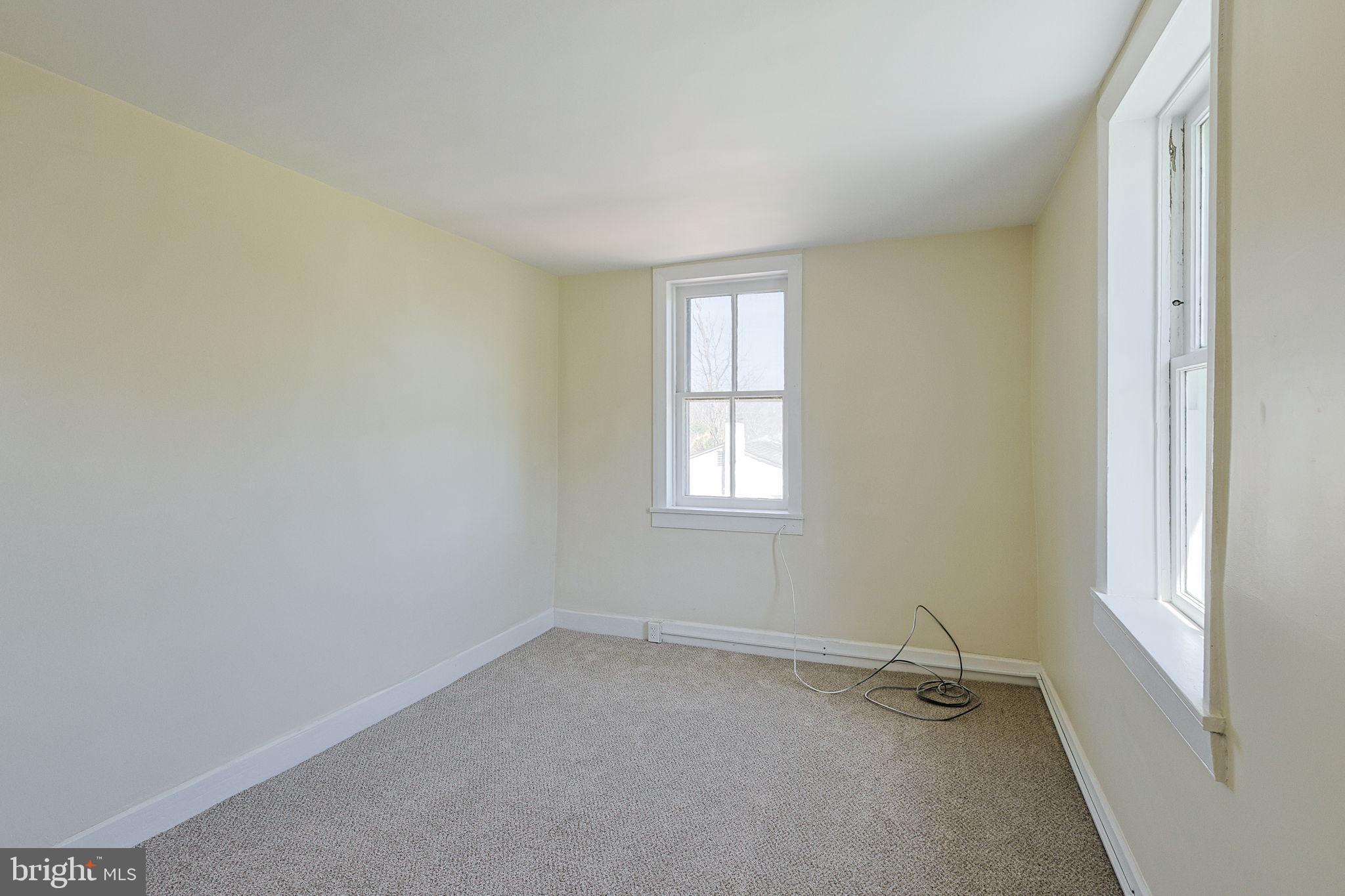 5456 Vera Cruz Road Emmaus, PA 18049 - Photo 38 of 69