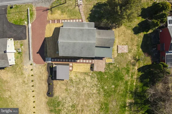 $305,000 | 5456 Vera Cruz Road, Emmaus, PA 18049