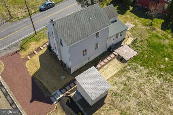 $305,000 | 5456 Vera Cruz Road, Emmaus, PA 18049