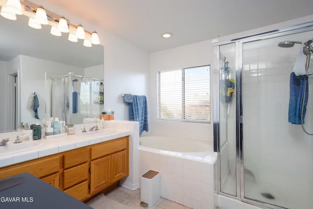 $604,999 | 42328 71st Street West, Lancaster, CA 93536