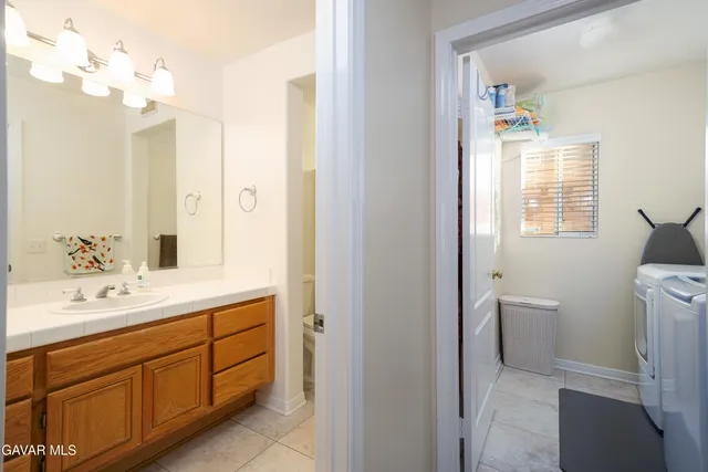 $604,999 | 42328 71st Street West, Lancaster, CA 93536