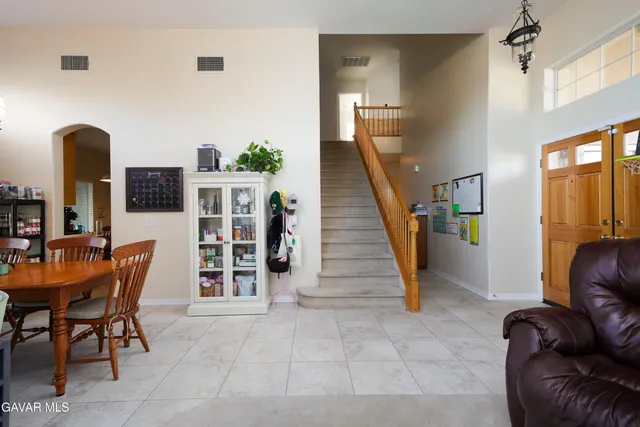 $604,999 | 42328 71st Street West, Lancaster, CA 93536