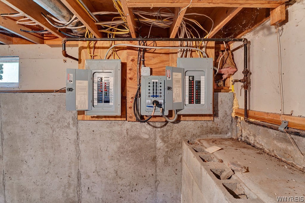 4015 Mapleton Road Wheatfield, NY 14120 - Photo 22 of 49 Basement